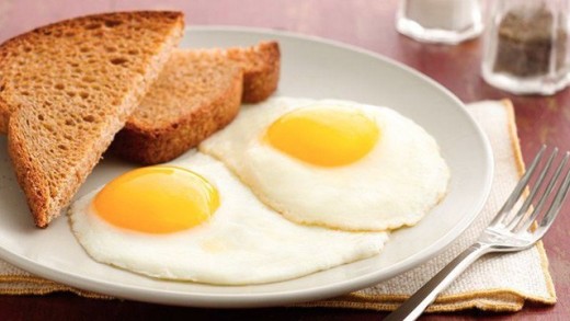 Јајца на око