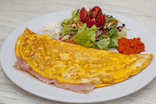 Омлет со сланина